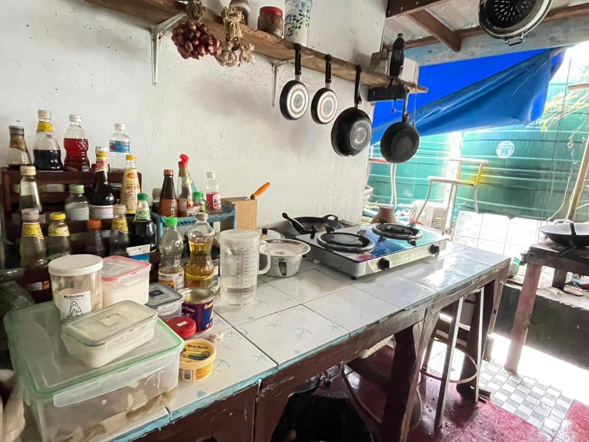 Dutchman Homestay Ko Kut Экстерьер фото