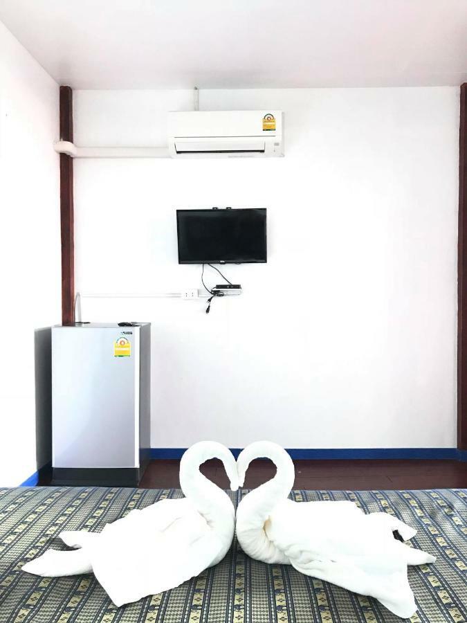Dutchman Homestay Ko Kut Экстерьер фото